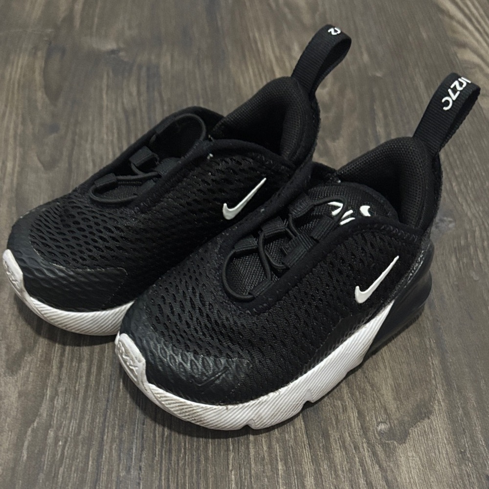 Nike Kids Black and White Sneakers